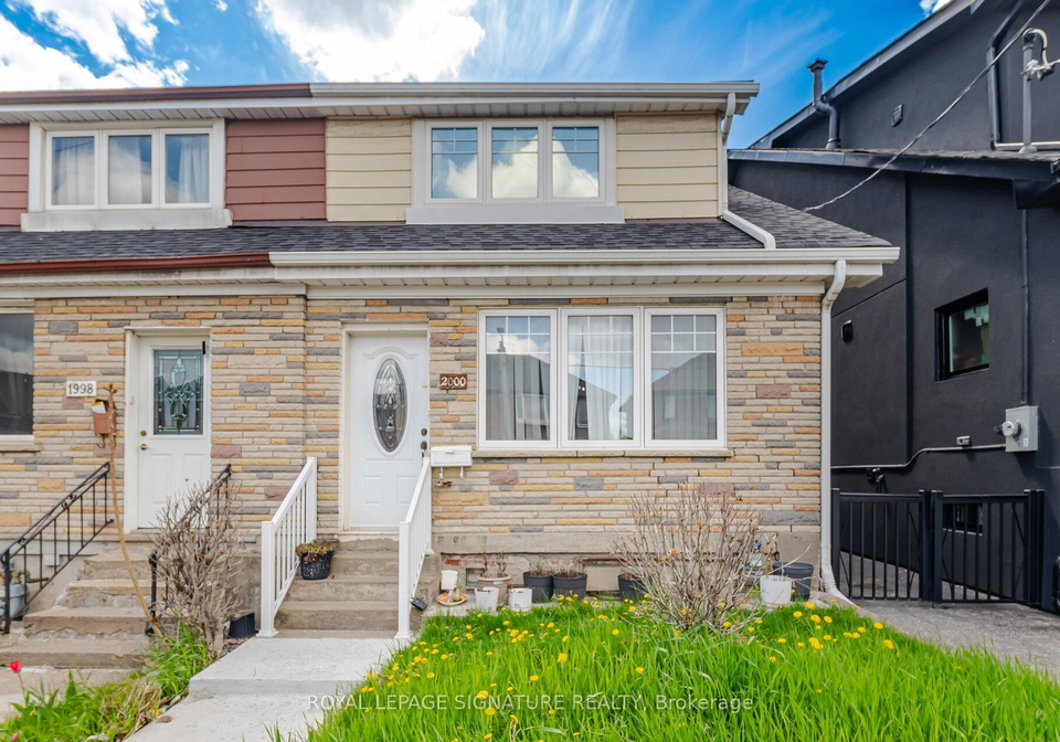 2000-dufferin-street-toronto-ontario-w13120758