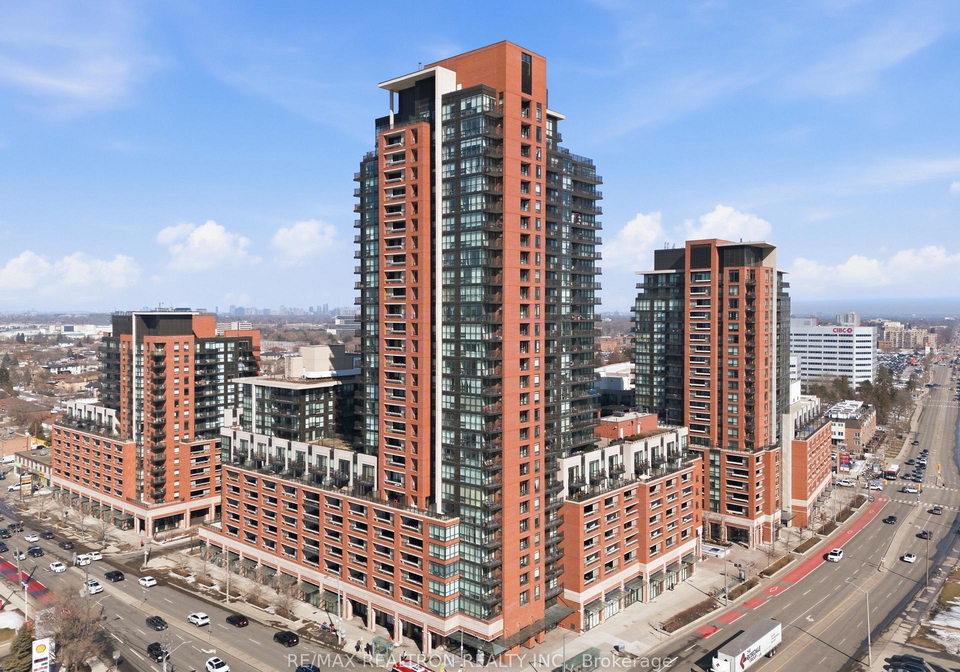 830-lawrence-avenue-w-north-york-ontario-w13120990