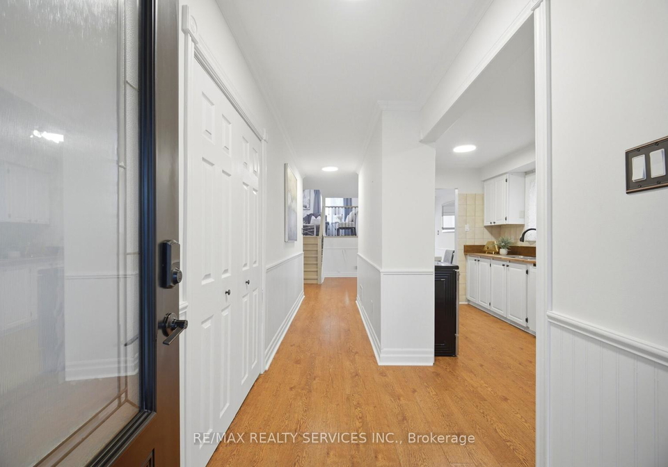24-foxacre-row-brampton-ontario-w13121260