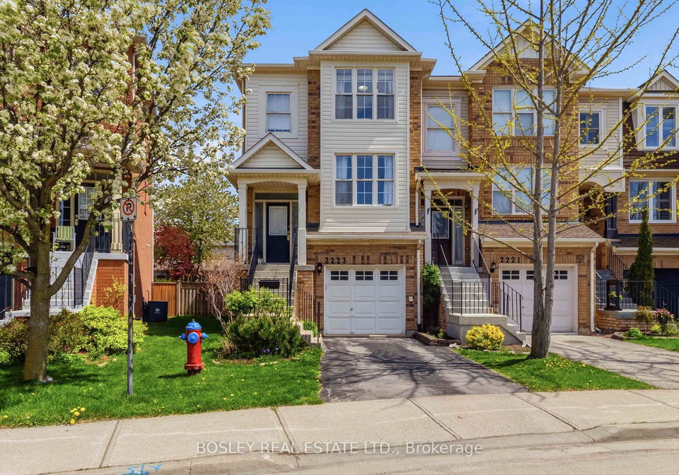 2223-prescott-place-burlington-ontario-w13121370