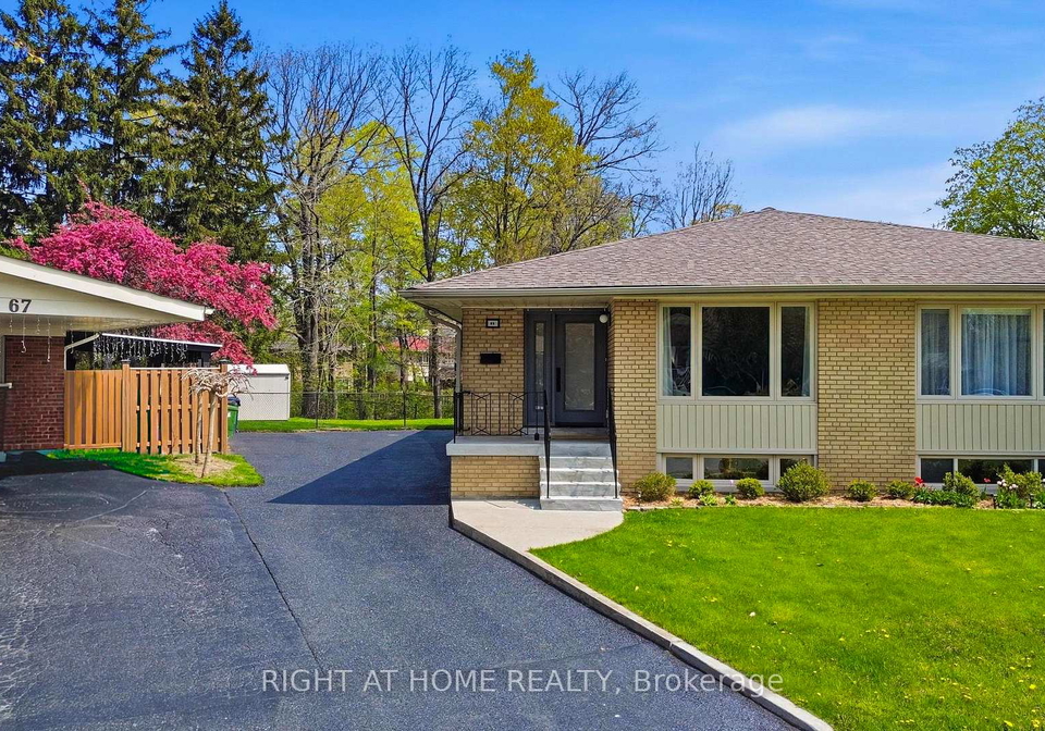65-vanguard-drive-etobicoke-ontario-w13121402