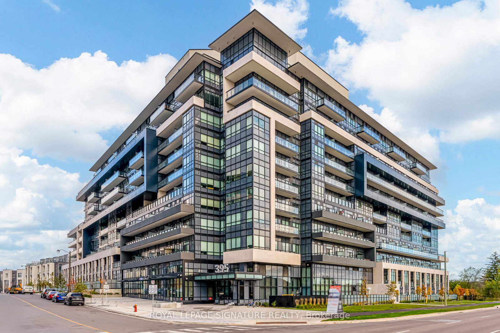 395-dundas-street-w-oakville-ontario-w13121624