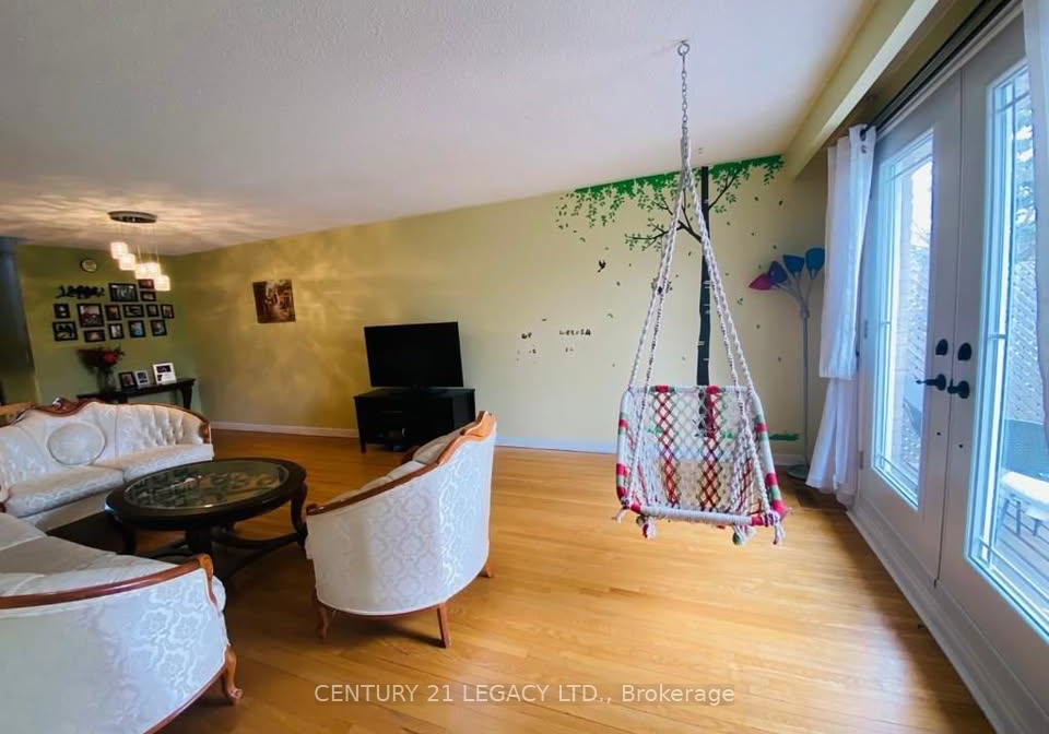 130-surbray-grove-s-mississauga-ontario-w13121716