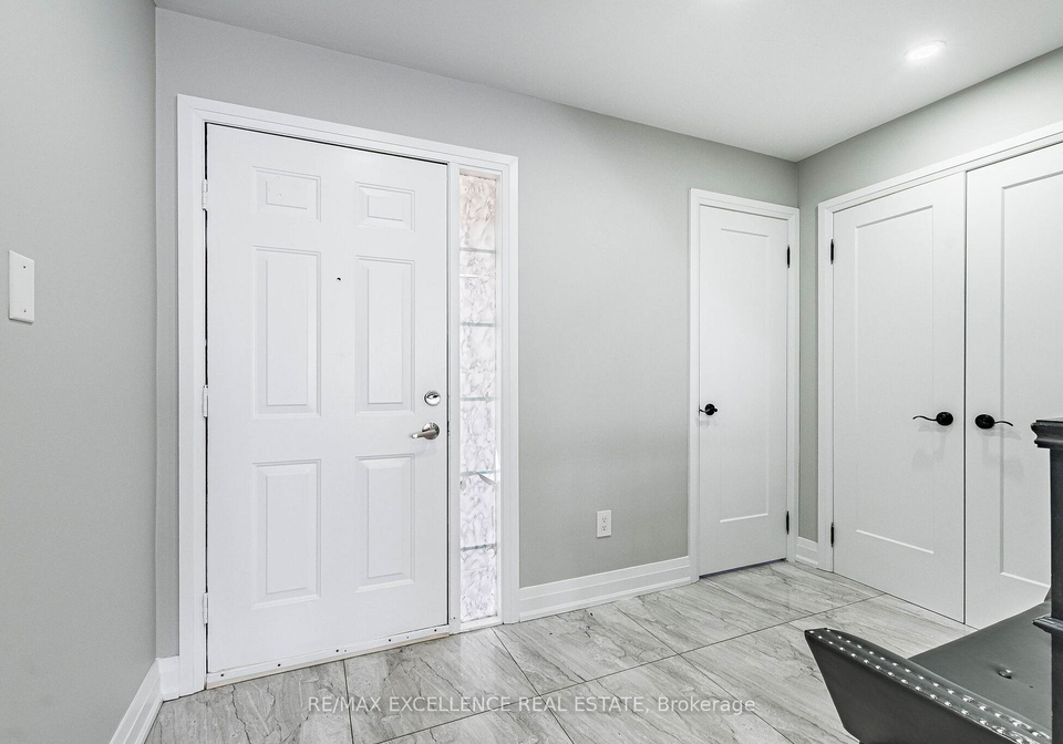 37-elk-street-brampton-ontario-w13121926