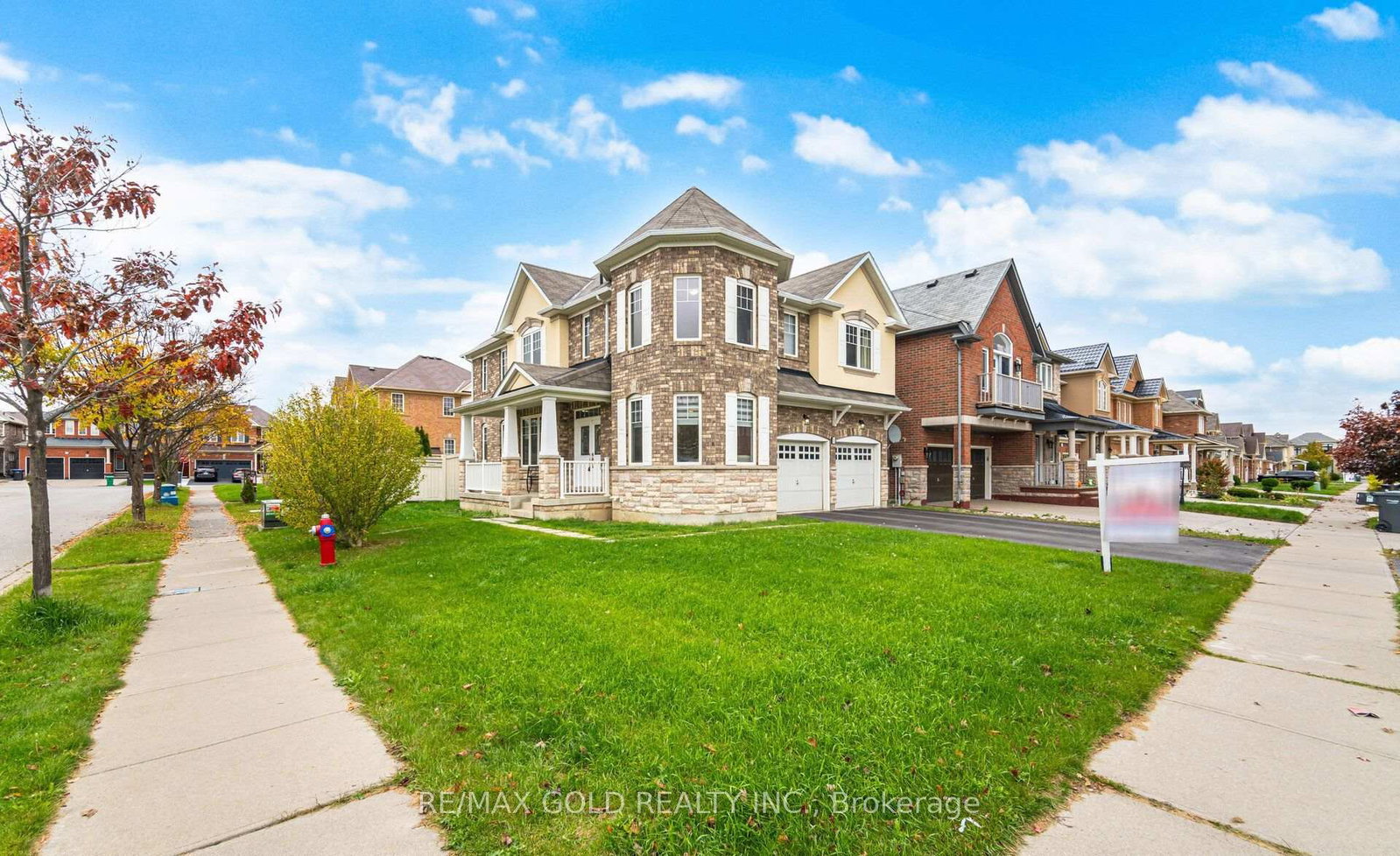 1-restless-gate-brampton-ontario-w13121970