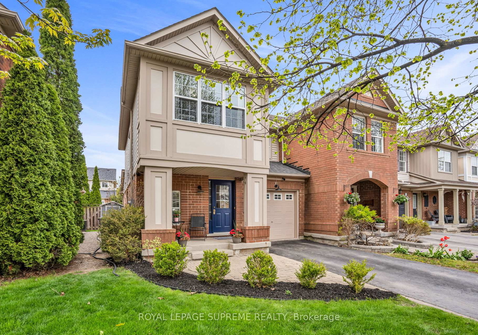 1063-barclay-circle-milton-ontario-w13122286