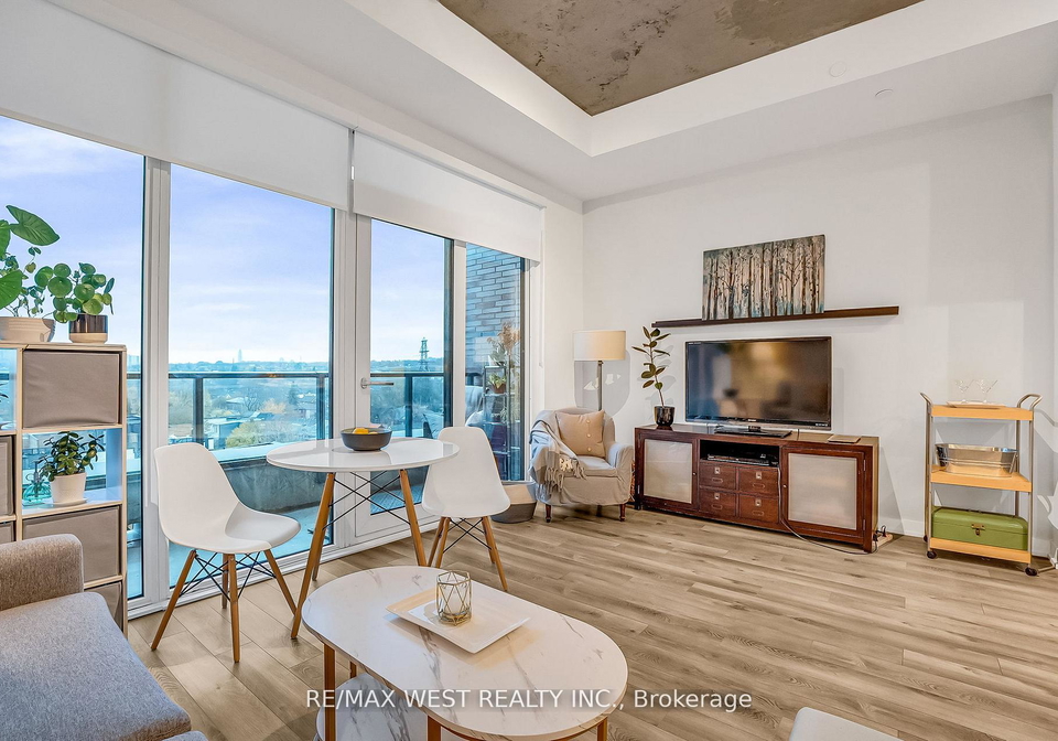 1808-st-clair-avenue-w-toronto-ontario-w13122342