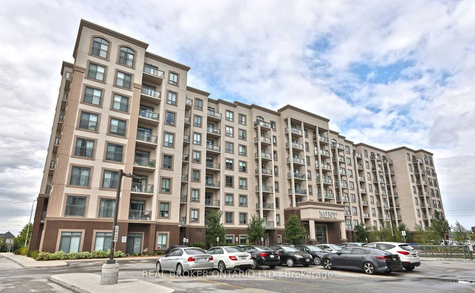 2490-old-bronte-road-oakville-ontario-w13122344