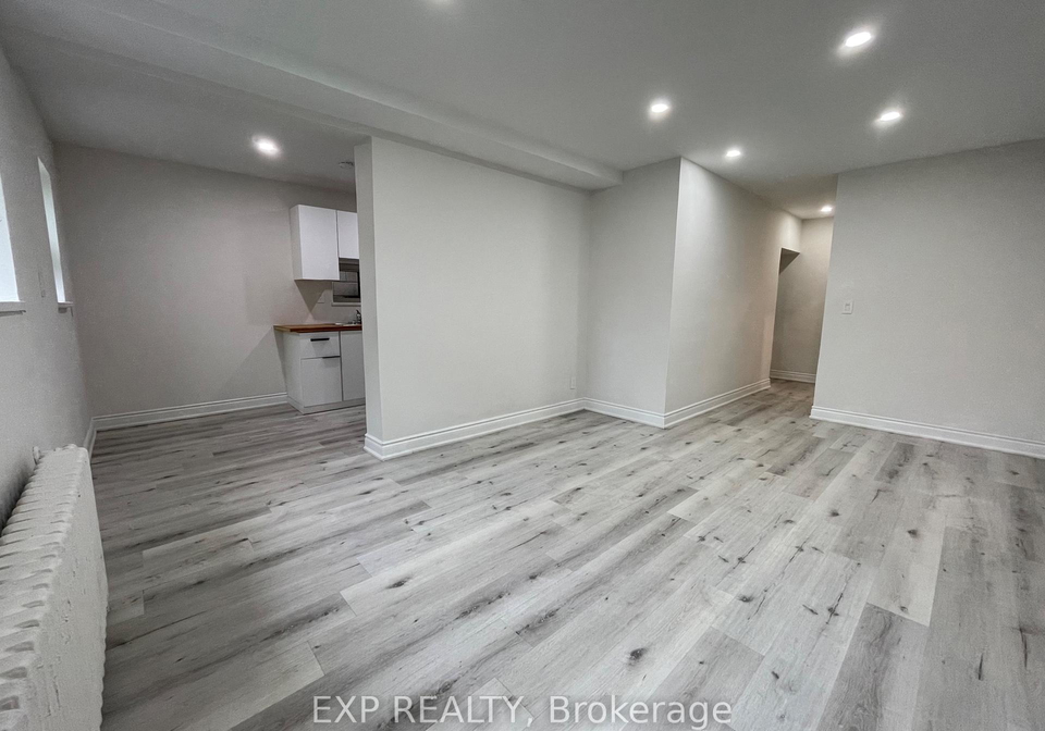 259-lakeshore-road-e-mississauga-ontario-w13122364
