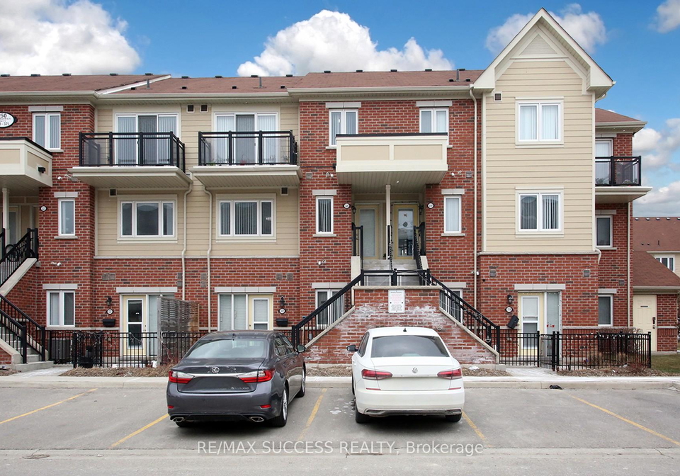 250-sunny-meadow-boulevard-brampton-ontario-w13122478