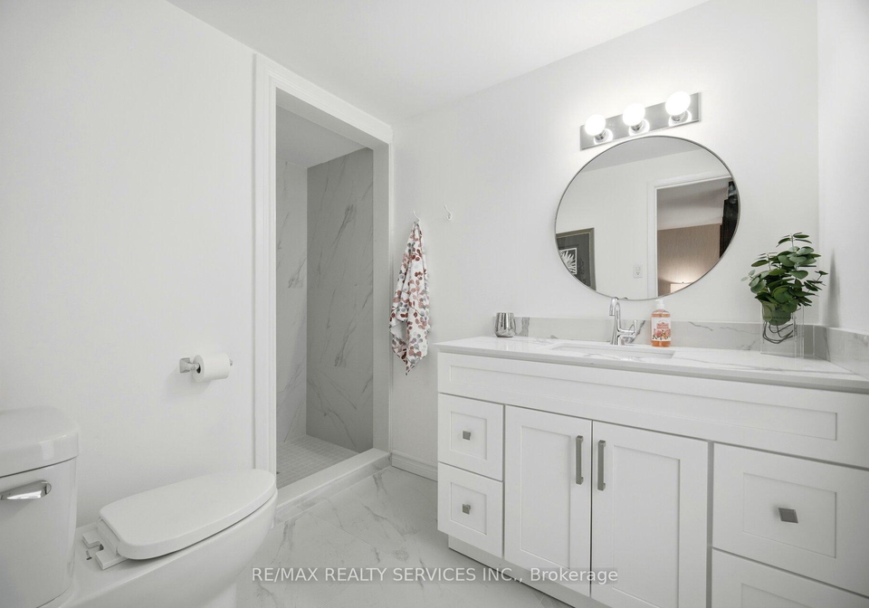2218-upper-middle-road-burlington-ontario-w13122660