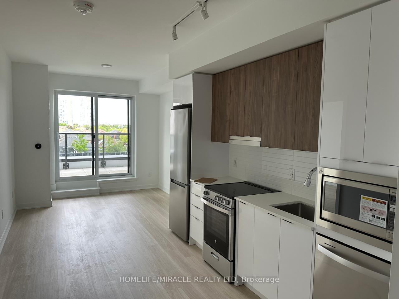 5105-hurontario-street-mississauga-ontario-w13122728
