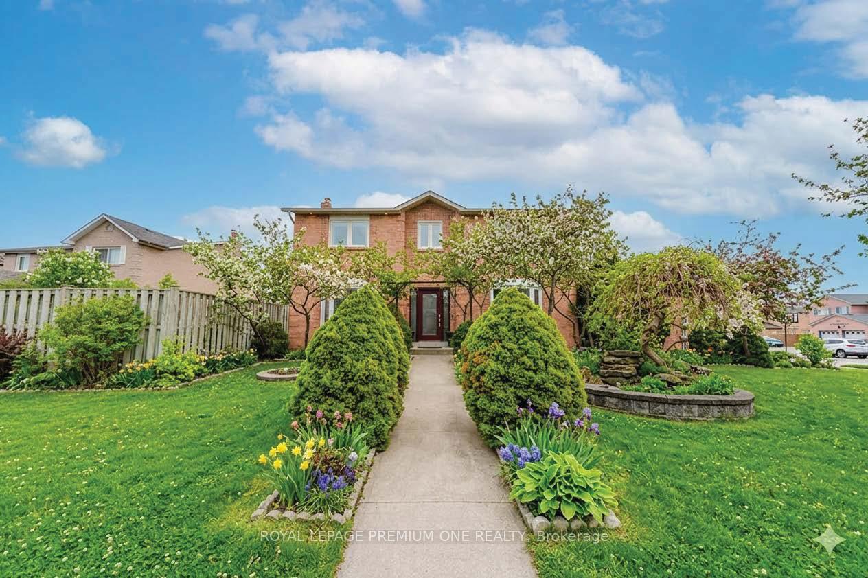 25-sir-lancelot-court-caledon-ontario-w13122792