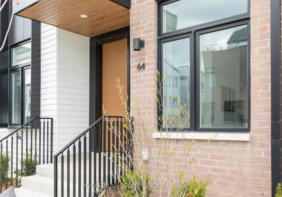 35-lou-parsons-way-mississauga-ontario-w13122828