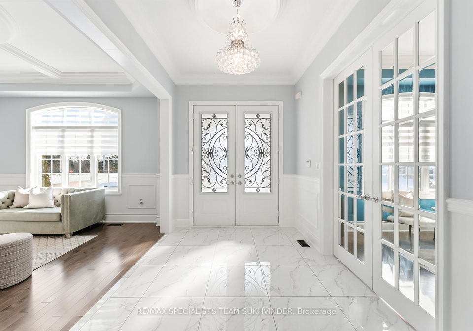 102-belladonna-circle-brampton-ontario-w13122846