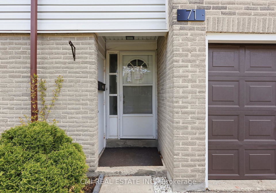 2440-bromsgrove-road-mississauga-ontario-w13122882