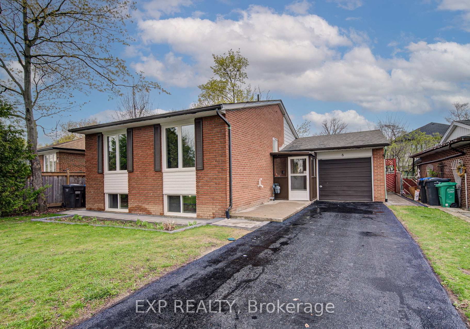 8-sanford-crescent-brampton-ontario-w13122904