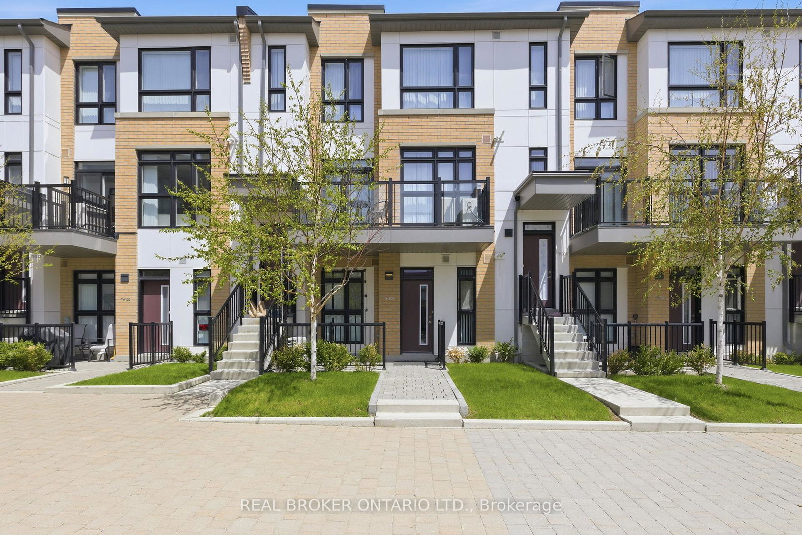 90-canon-jackson-drive-north-york-ontario-w13122984