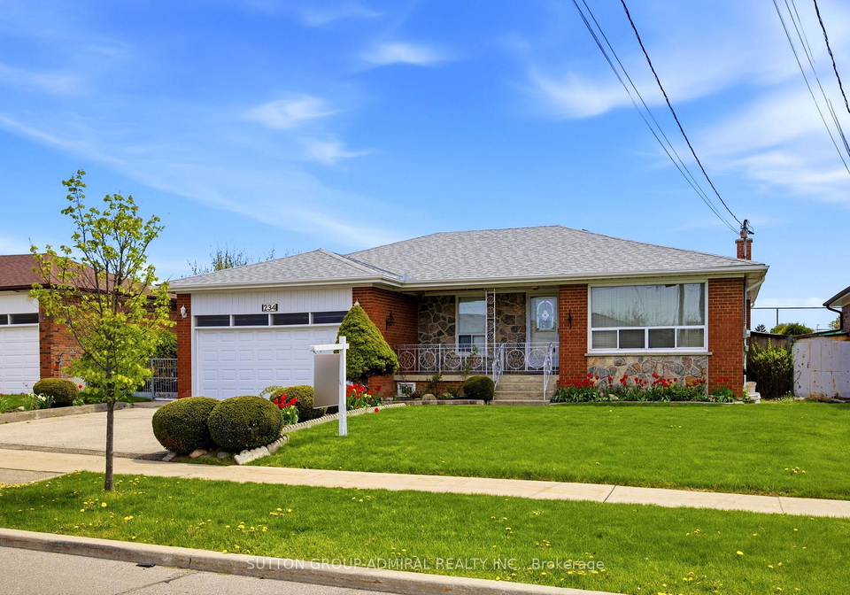 234-derrydown-drive-york-ontario-w13123012