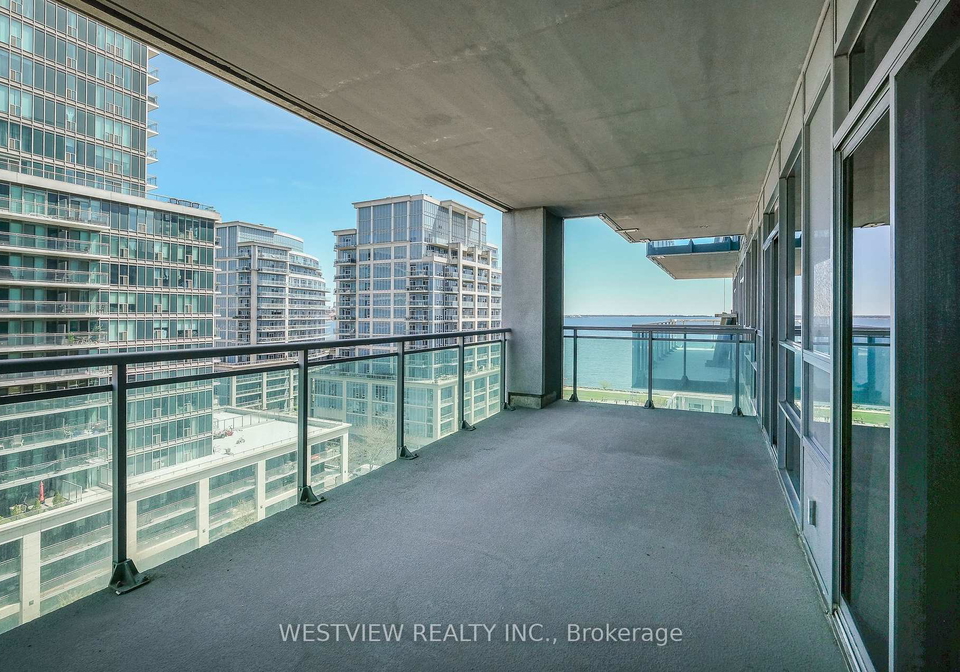 16-brookers-lane-etobicoke-ontario-w13123166