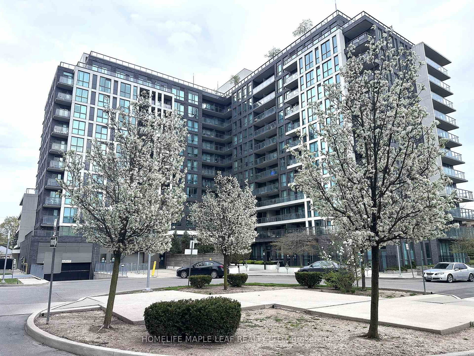 80-esther-lorrie-drive-etobicoke-ontario-w13123276