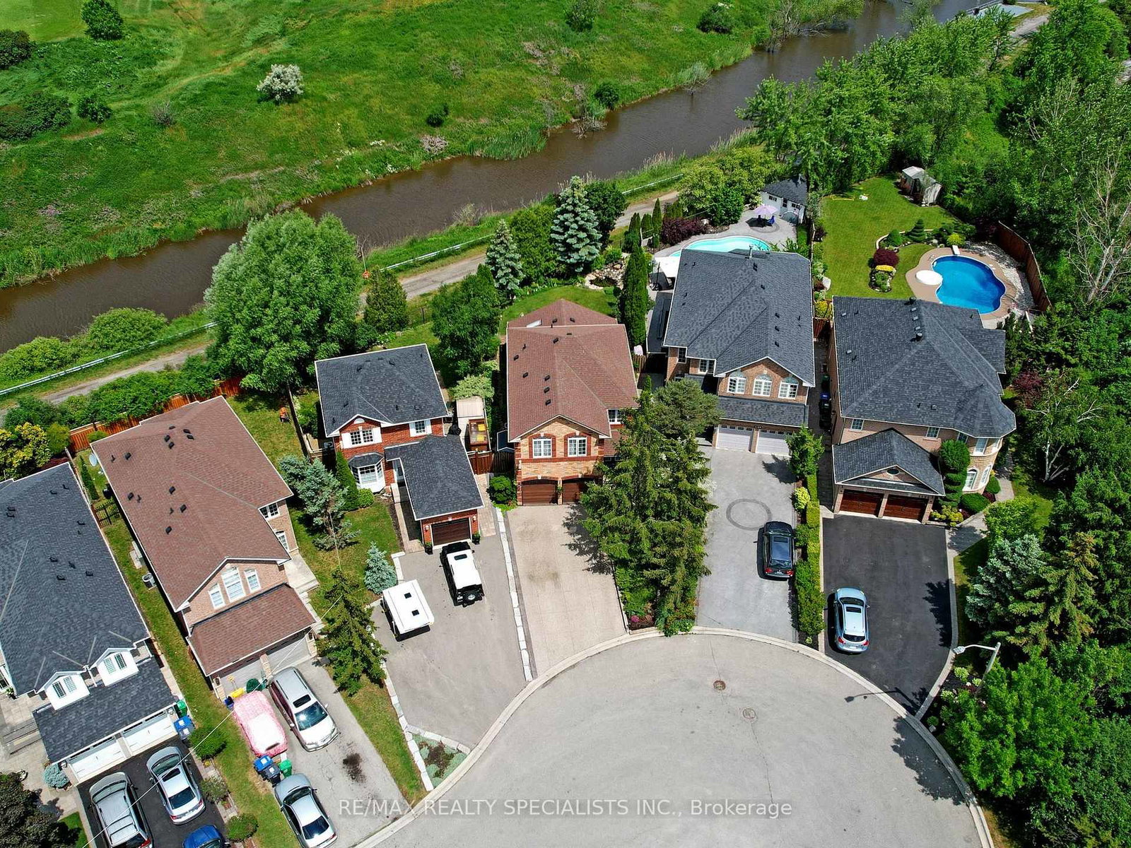 1169-barnswallow-court-mississauga-ontario-w13123316