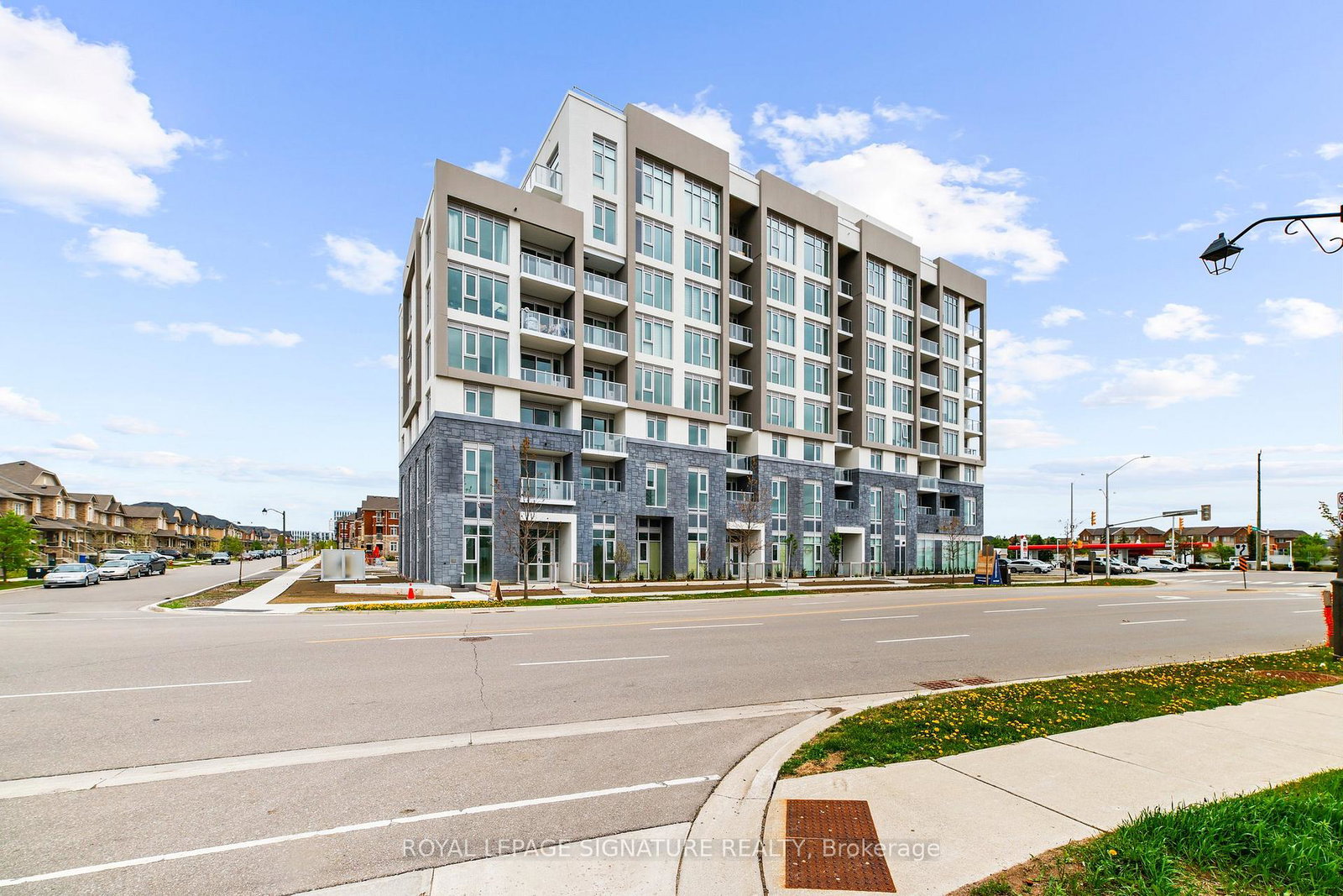 412-silver-maple-road-oakville-ontario-w13123462