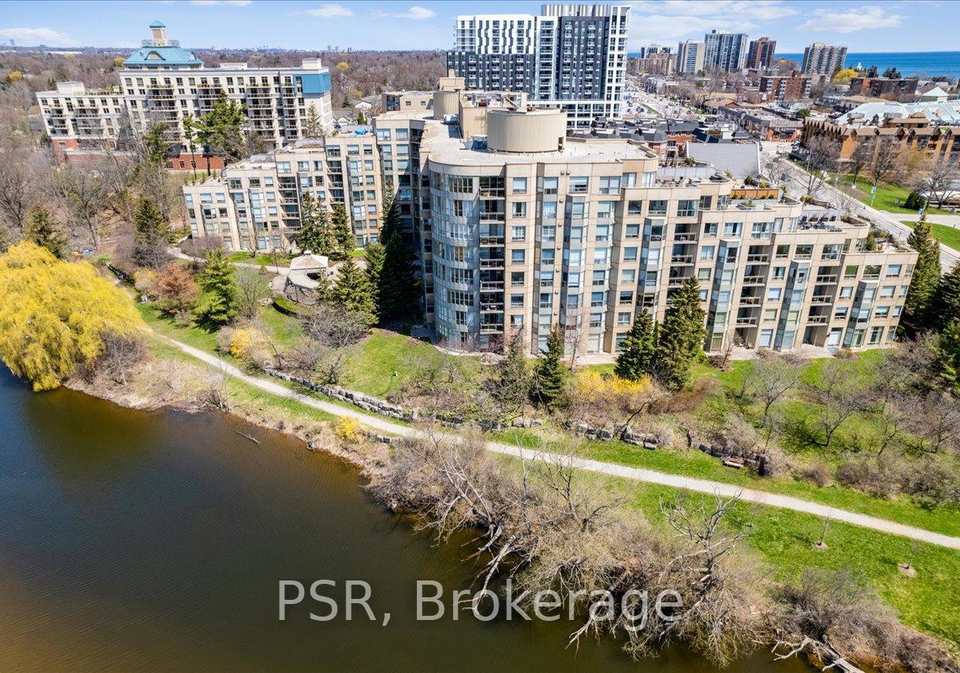 2511-lakeshore-road-w-oakville-ontario-w13123472