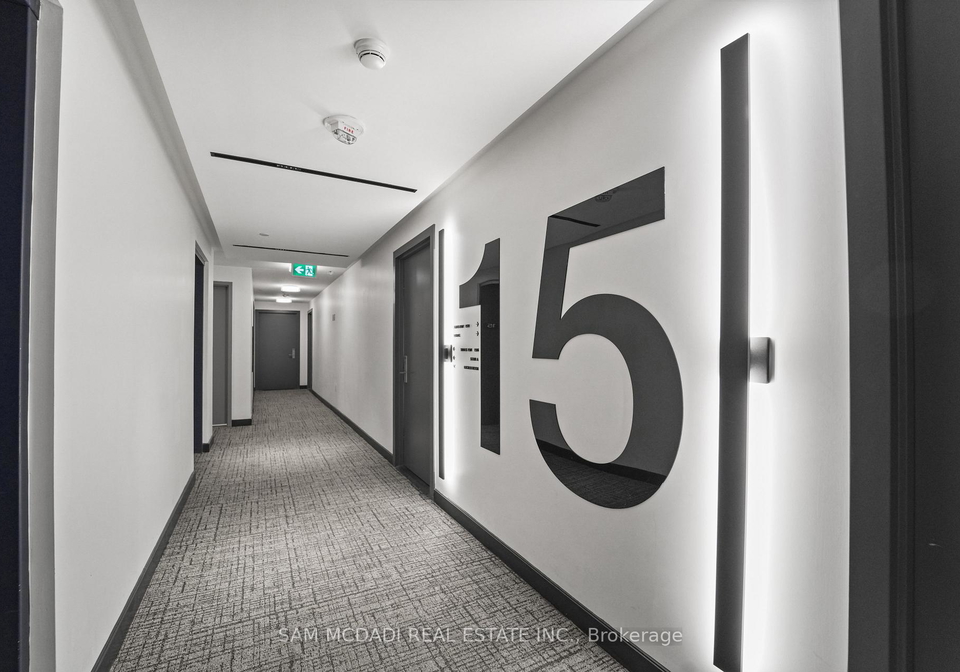 86-dundas-street-e-mississauga-ontario-w13123552
