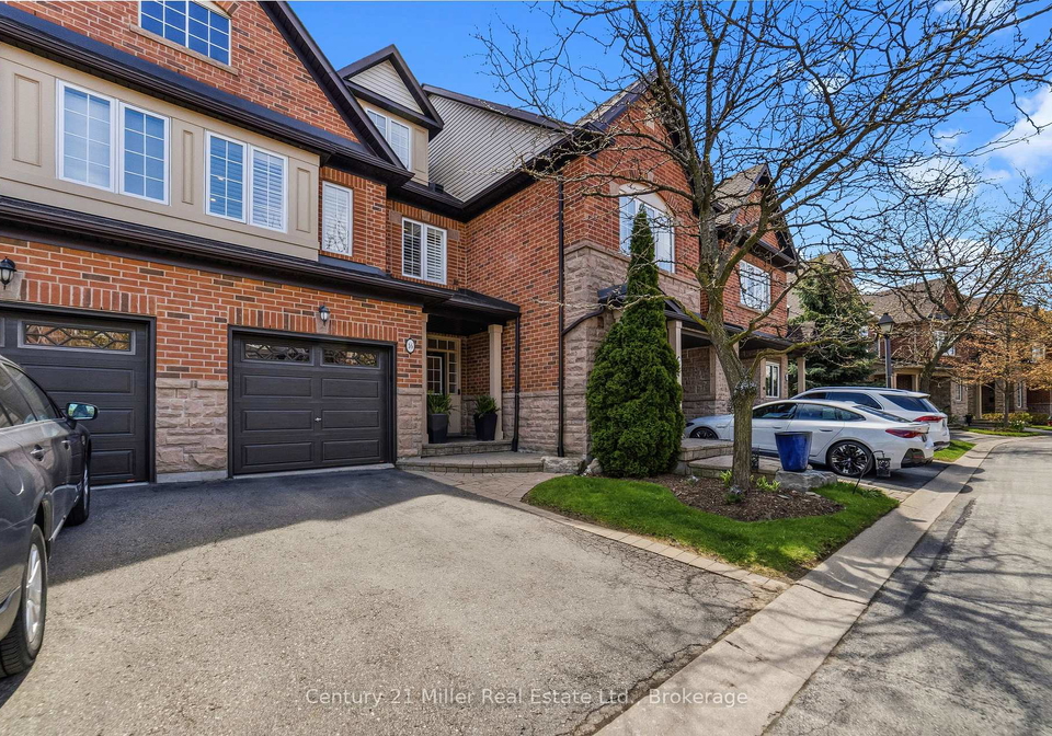 300-ravineview-way-oakville-ontario-w13123720