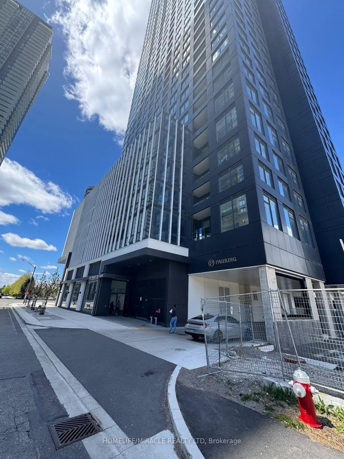 395-square-one-drive-mississauga-ontario-w13123888