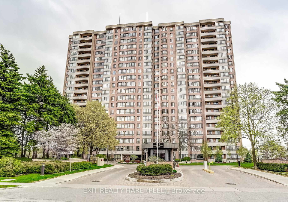 100-county-court-boulevard-brampton-ontario-w13123972