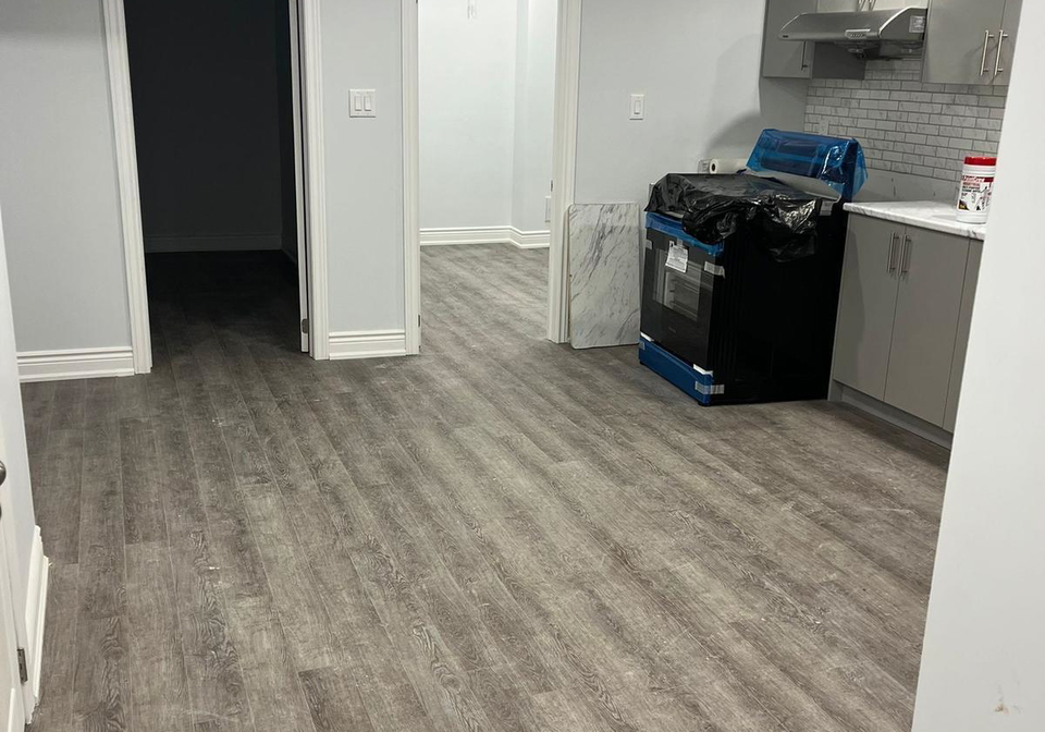 8-lanark-circle-brampton-ontario-w13124080