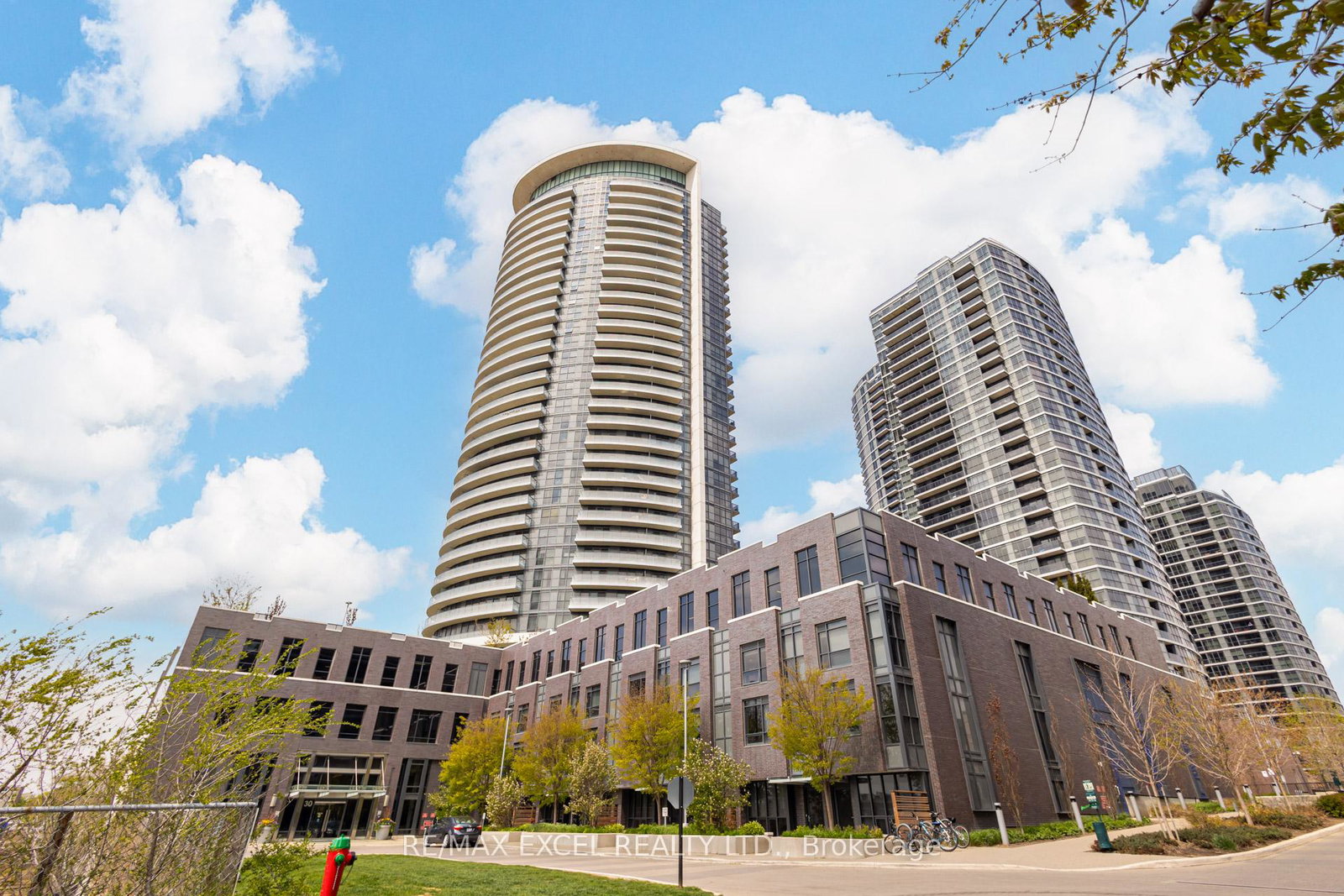 30-gibbs-road-etobicoke-ontario-w13124088