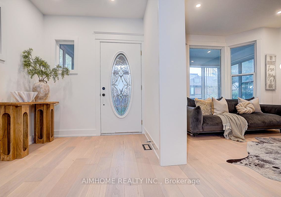 107-glendale-avenue-toronto-ontario-w13124200