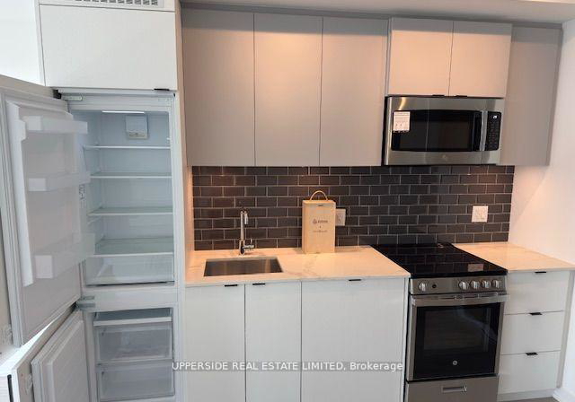 285-dufferin-street-toronto-ontario-w13124280