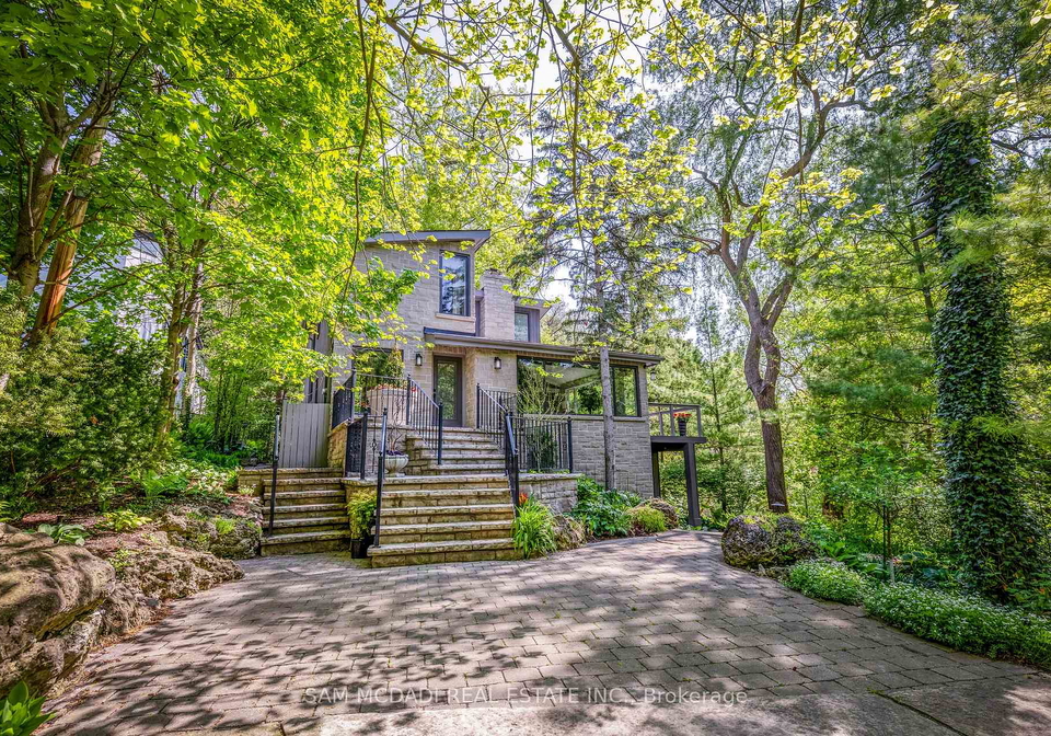 1273-queen-victoria-avenue-mississauga-ontario-w13124290
