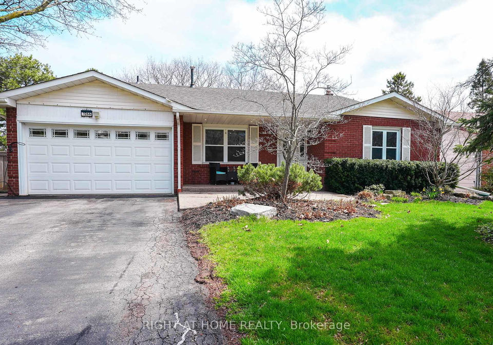 1266-lakeview-drive-oakville-ontario-w13124396