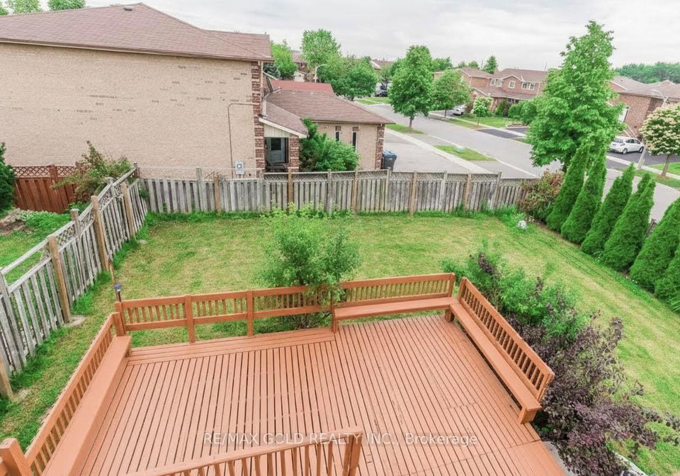 7-metzak-drive-brampton-ontario-w13124508