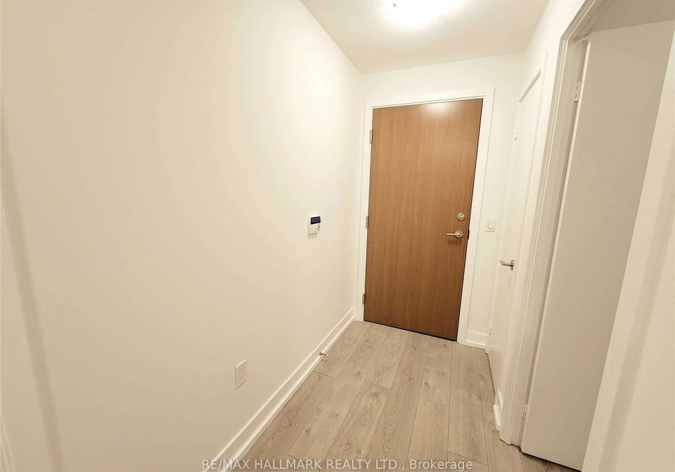 30-shore-breeze-drive-etobicoke-ontario-w13124514