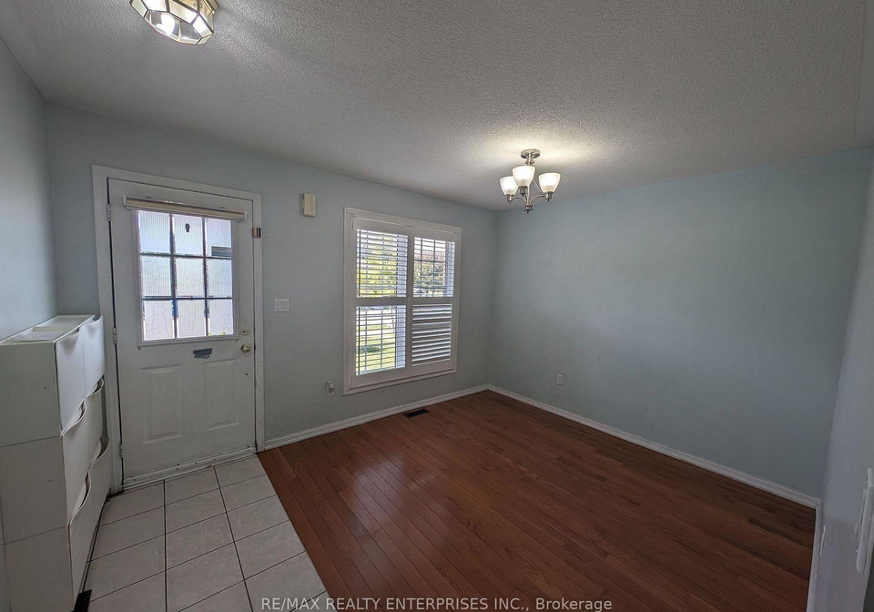 40-sweetwood-circle-brampton-ontario-w13124616