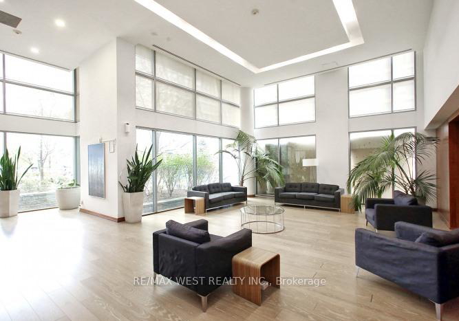 225-webb-drive-mississauga-ontario-w13124888