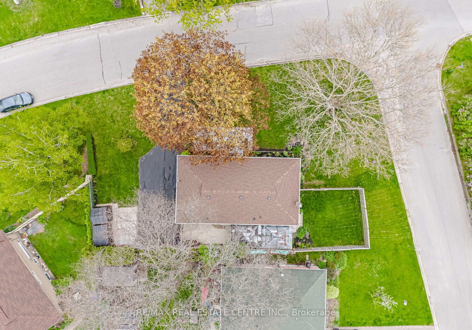 1376-royal-drive-burlington-ontario-w13124926