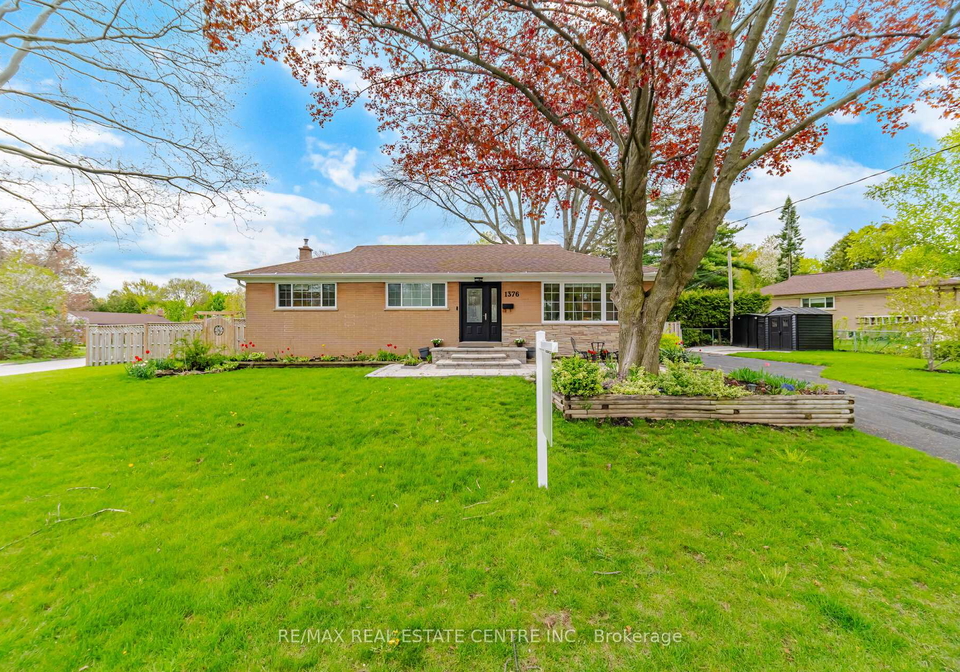 1376-royal-drive-burlington-ontario-w13124926