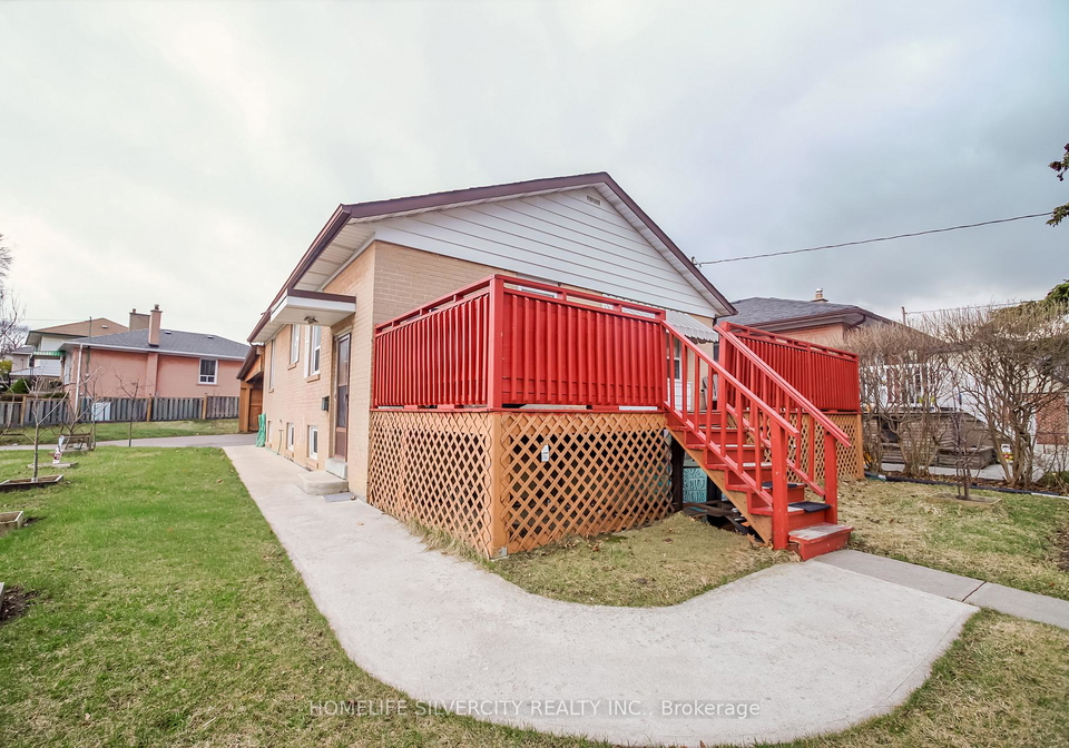 10-coppermill-drive-etobicoke-ontario-w13124948