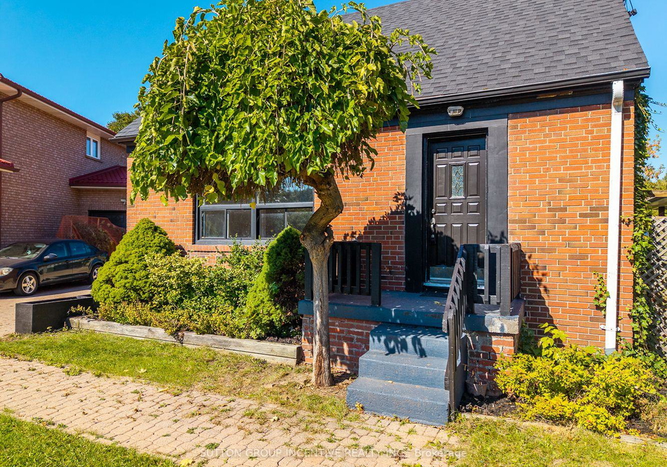 65-barrhead-crescent-etobicoke-ontario-w13124978