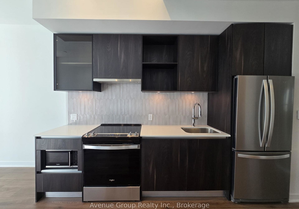 405-dundas-street-w-oakville-ontario-w13124980