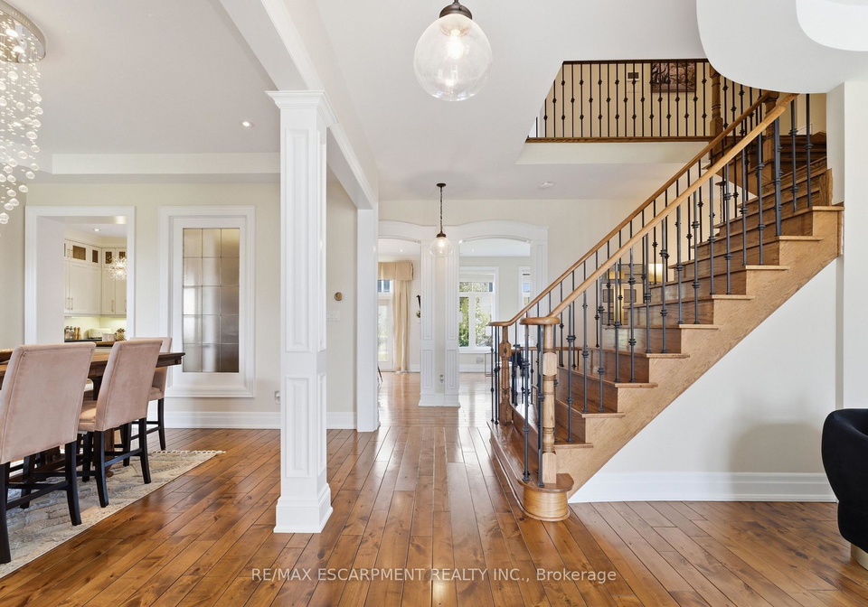 950-fredonia-drive-mississauga-ontario-w13125354
