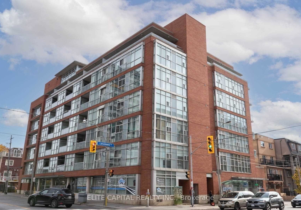 1375-dupont-street-toronto-ontario-w13125460