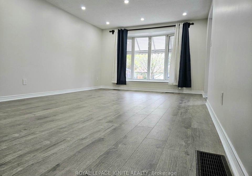 21-humheller-road-etobicoke-ontario-w13125492
